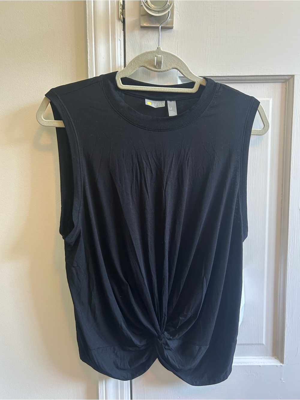 Zella Sleeveless Black Twist-Front Women's Top
